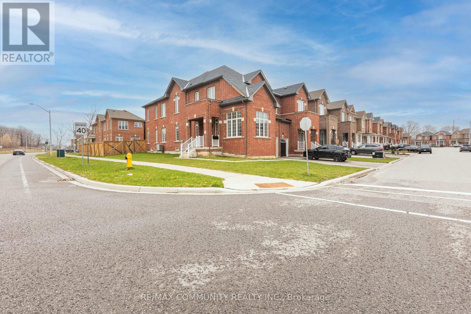 2 Titan Trail, Markham, Ontario  L3S 0E2 - Photo 2 - N13008904