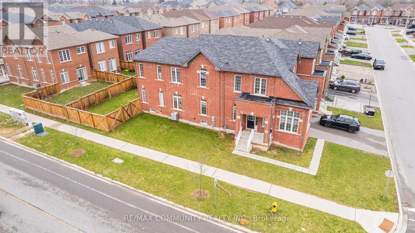 2 Titan Trail, Markham, Ontario  L3S 0E2 - Photo 41 - N13008904