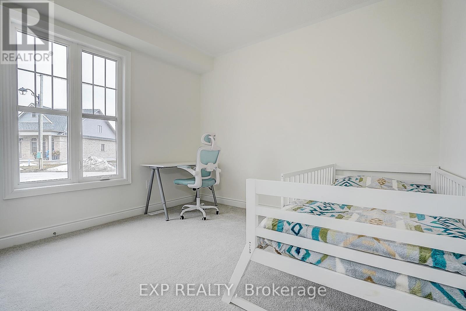 4 Palmira Drive, Georgina, Ontario  L0E 1R0 - Photo 13 - N13008912