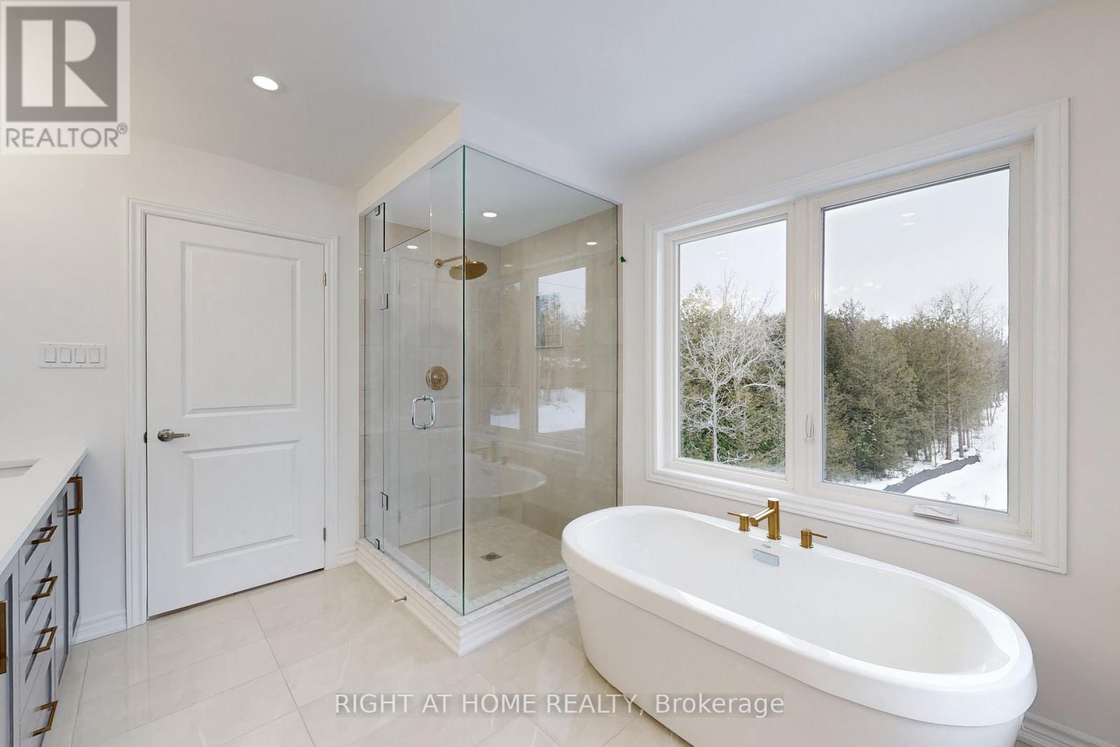 1 Big Canoe Drive, Georgina, Ontario  L0E 1R0 - Photo 25 - N13008918