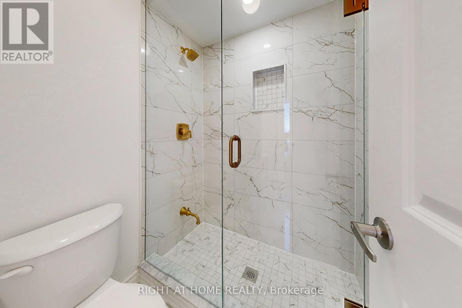 1 Big Canoe Drive, Georgina, Ontario  L0E 1R0 - Photo 34 - N13008918