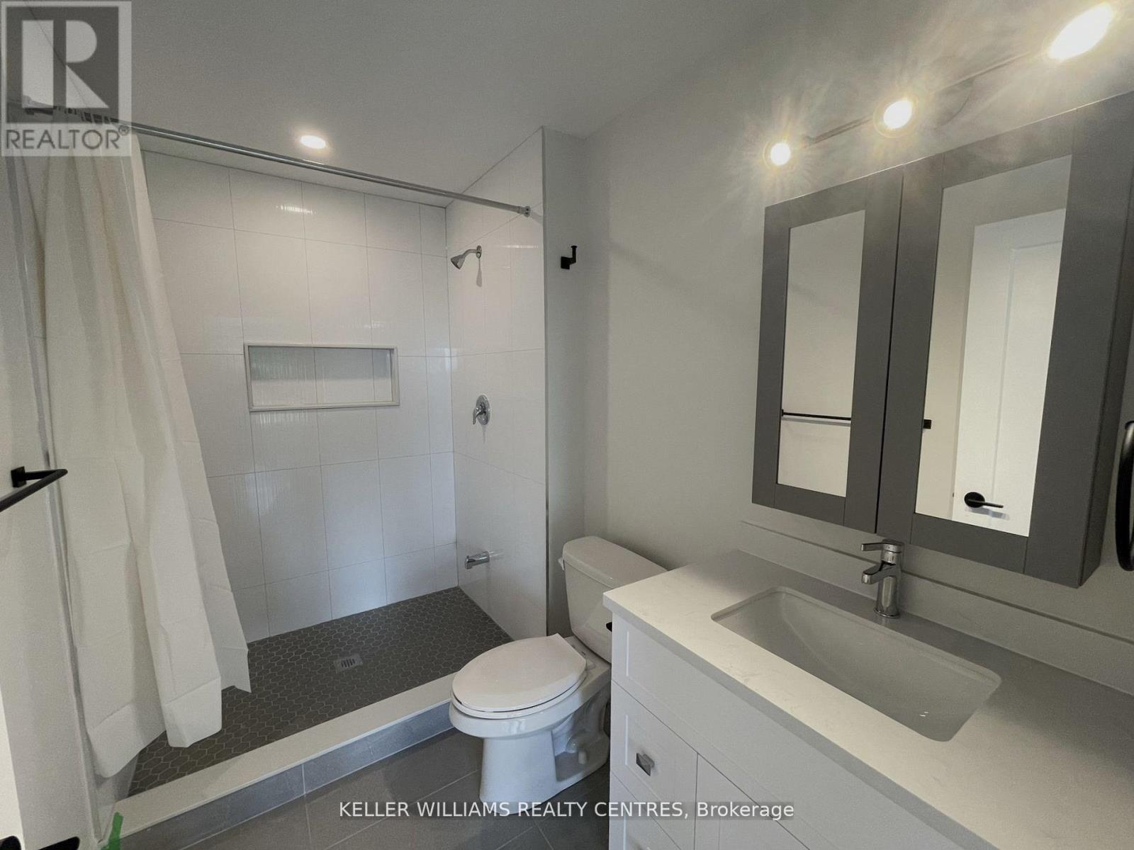 450 Veterans Drive, Barrie (Holly), Ontario  L4N 6A6 - Photo 23 - S13008908