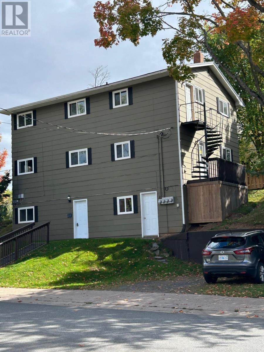 36 Lyman Street, Truro, Nova Scotia  B2N 4S2 - Photo 4 - 202524245