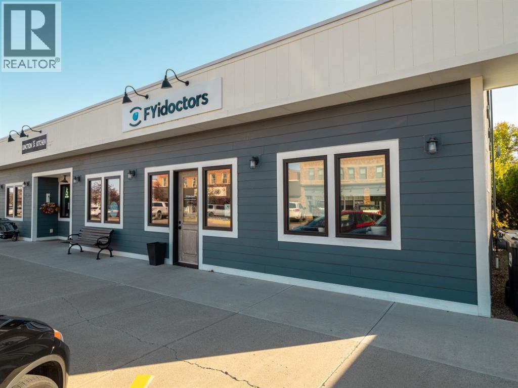 19 Broadway  N, Raymond, Alberta  T0K 2S0 - Photo 29 - A2184291