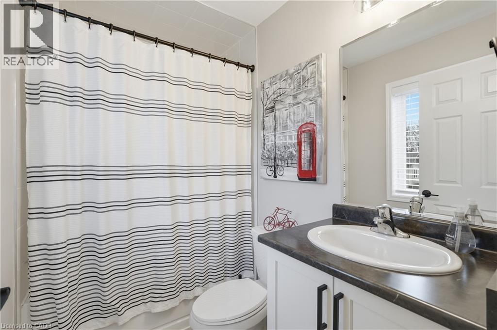 230 Avonsyde Boulevard Unit# 15, Waterdown, Ontario  L8B 1T9 - Photo 20 - 40821101