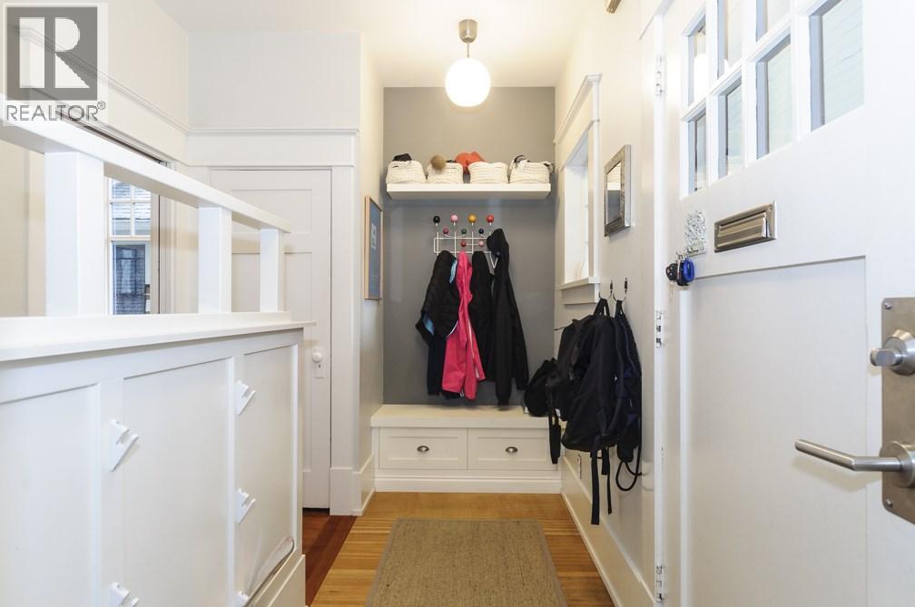 967 W 21st Avenue, Vancouver, British Columbia  V5Z 1Z2 - Photo 3 - R3112364