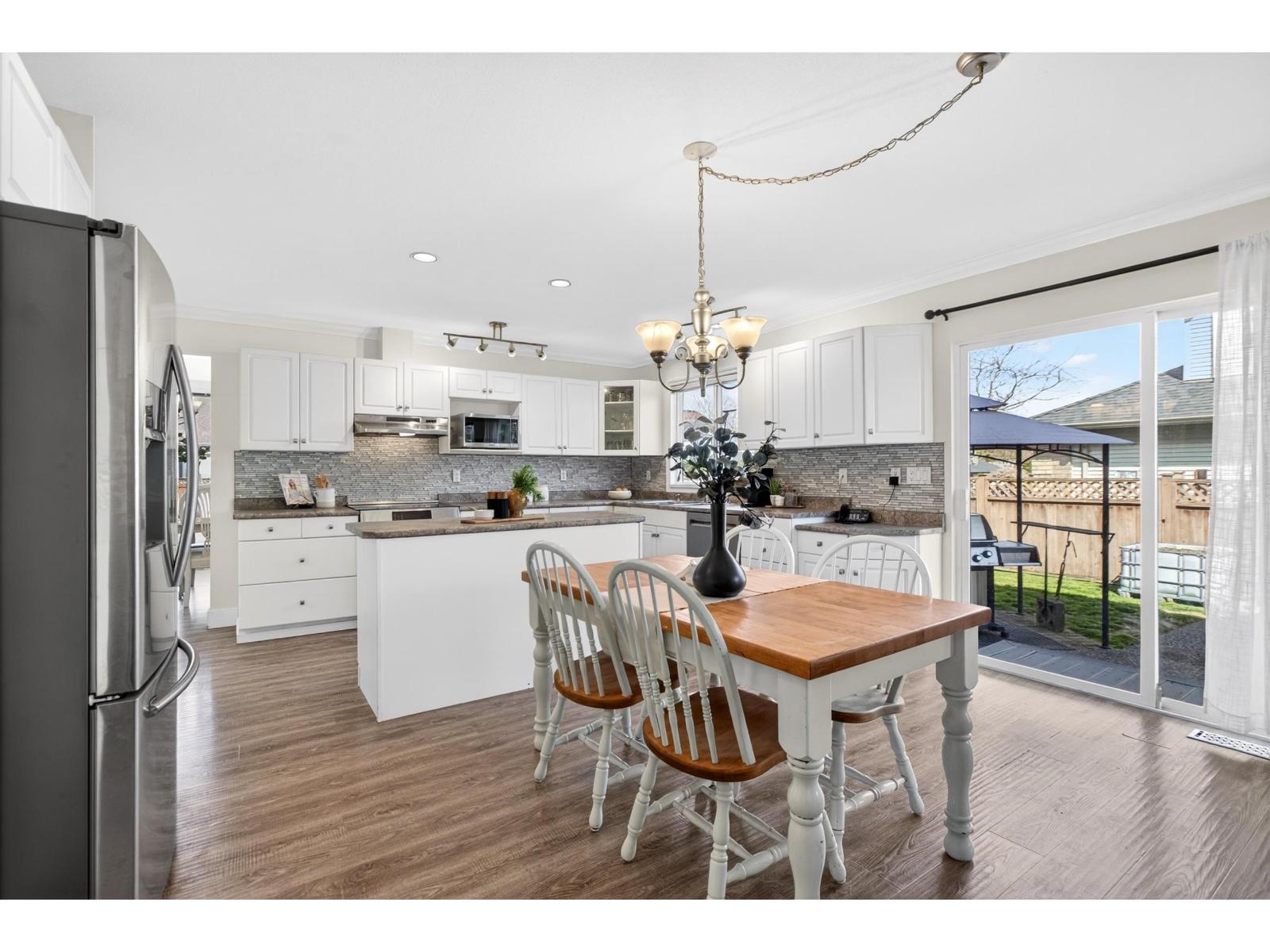 18755 65 Avenue, Surrey, British Columbia  V3S 8V2 - Photo 9 - R3110541