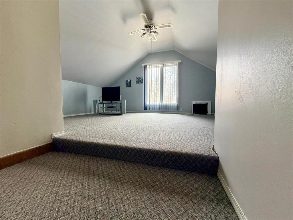 87 Gordon Avenue, Elm Creek, Manitoba  R0G 0N0 - Photo 18 - 202607289