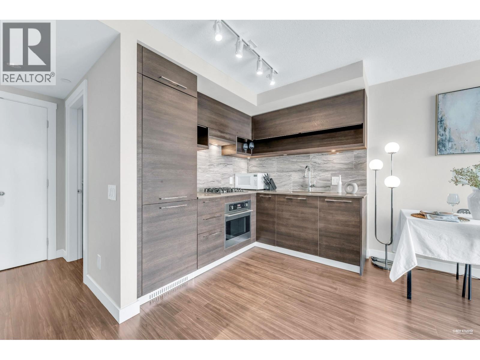 1501 570 Emerson Street, Coquitlam, British Columbia  V3J 0G3 - Photo 8 - R3104103