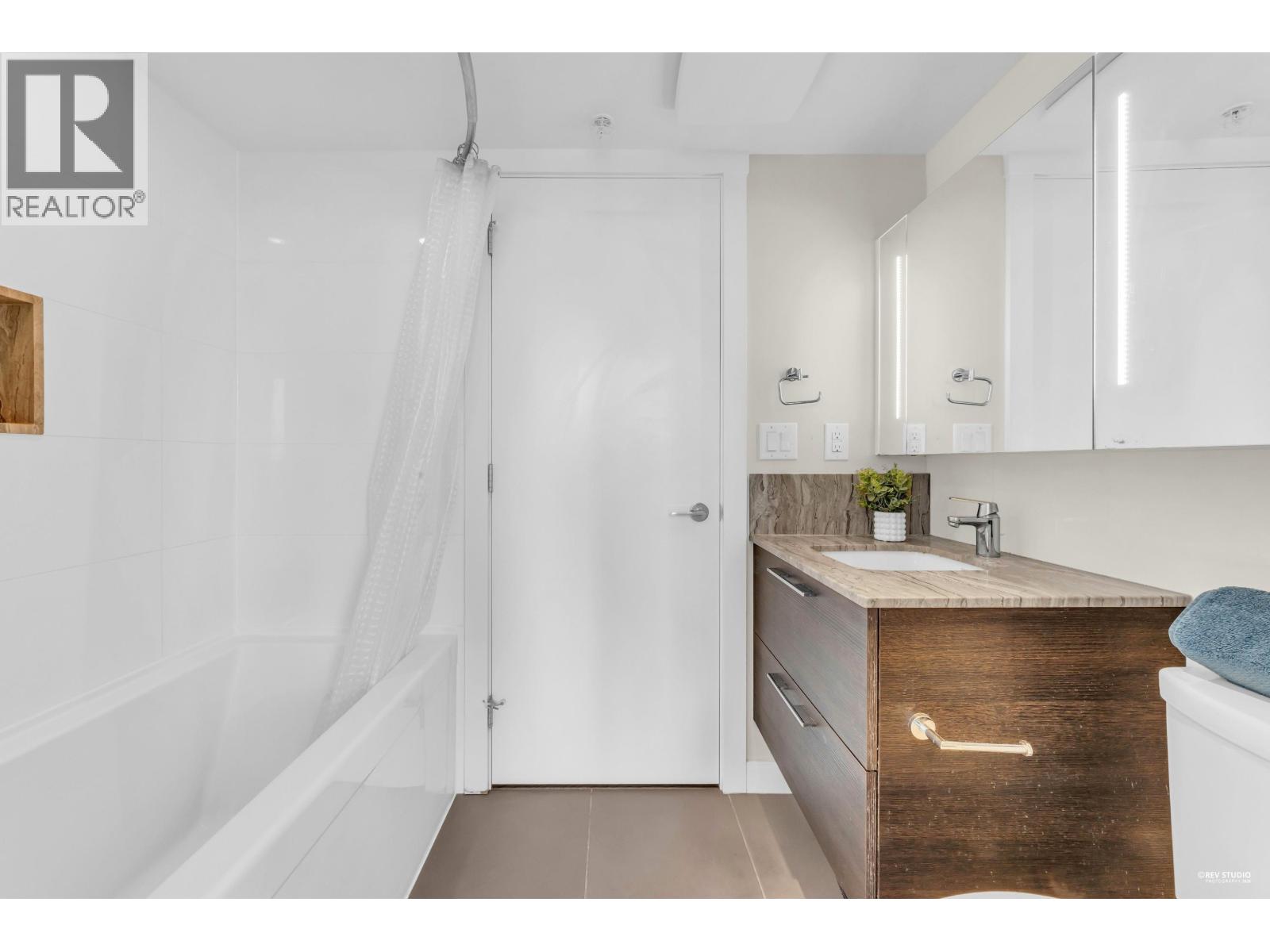 1501 570 Emerson Street, Coquitlam, British Columbia  V3J 0G3 - Photo 12 - R3104103