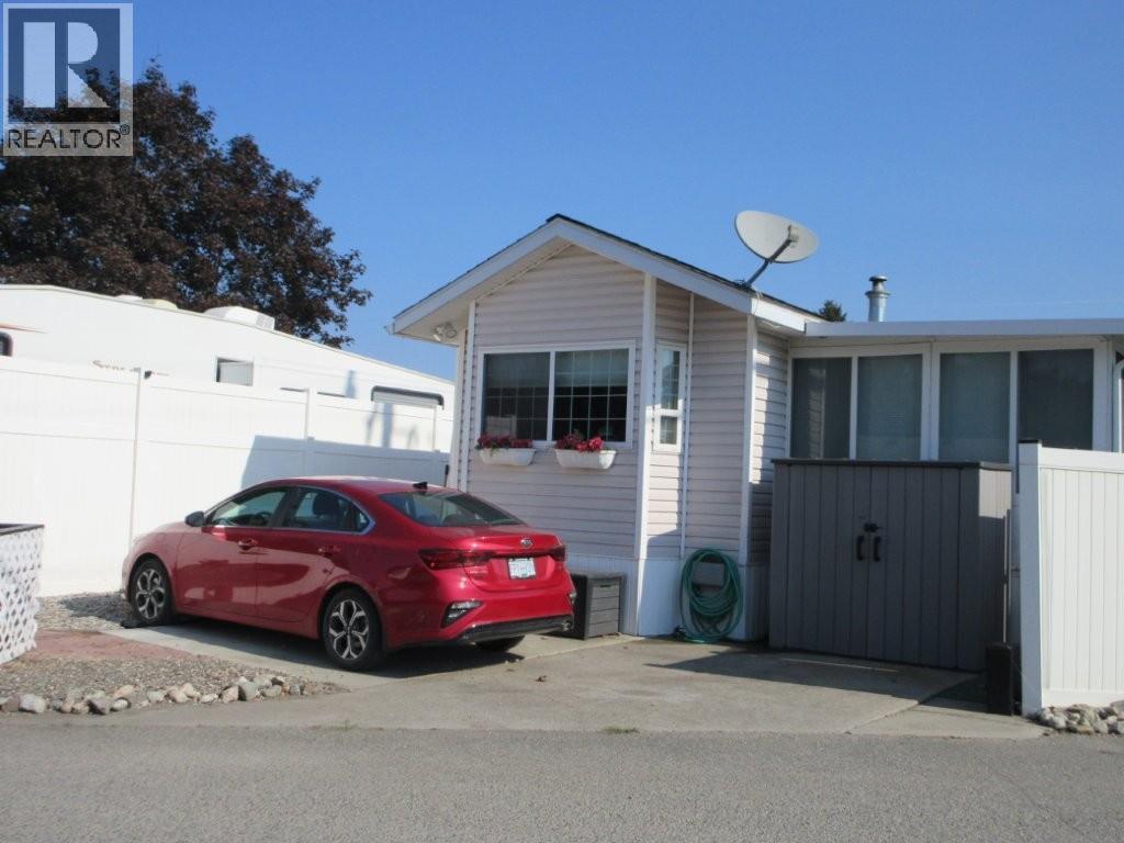 415 Commonwealth Road Unit# 749, Kelowna, British Columbia  V4V 1P4 - Photo 2 - 10376800