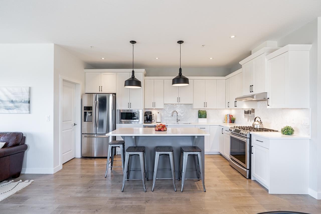 20271 82 Avenue, Langley, British Columbia  V2Y 0Z1 - Photo 5 - R3111657