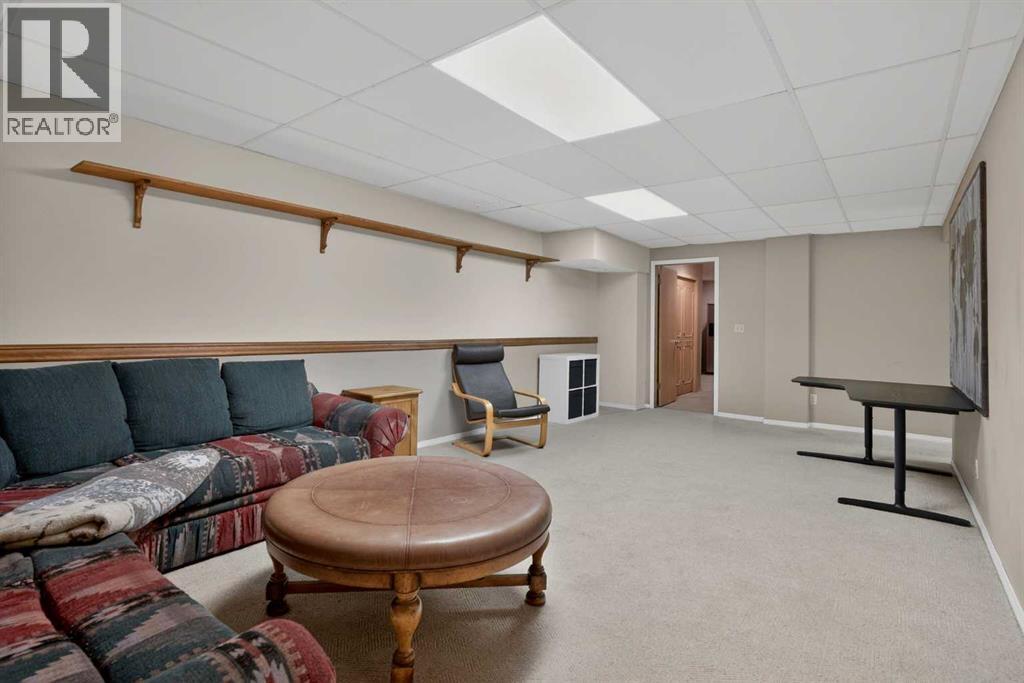 80 Deerbrook Road SE, Calgary, Alberta  T2J 6L6 - Photo 35 - A2302425