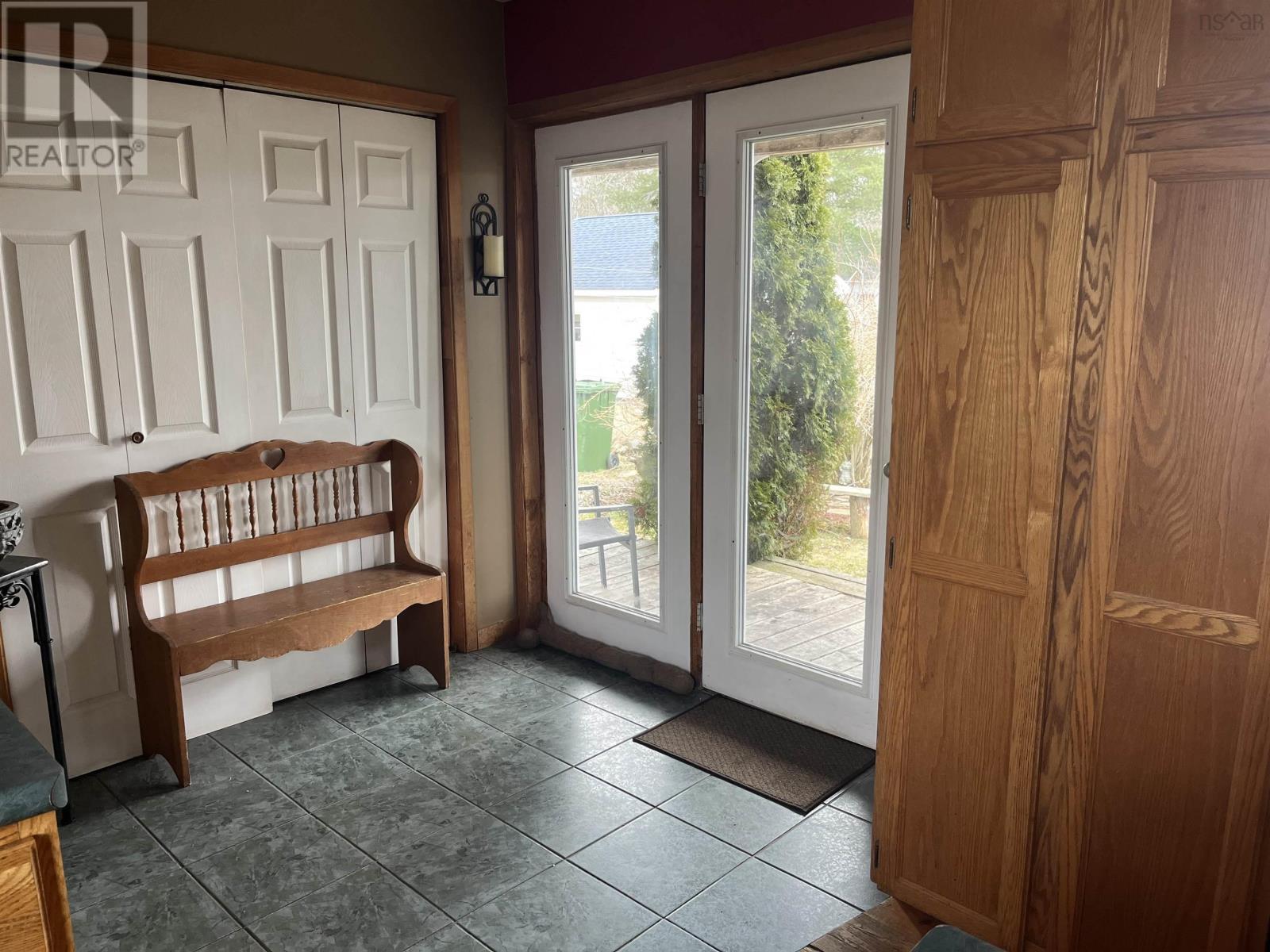 217 Waterloo Street, Liverpool, Nova Scotia  B0T 1K0 - Photo 5 - 202607678