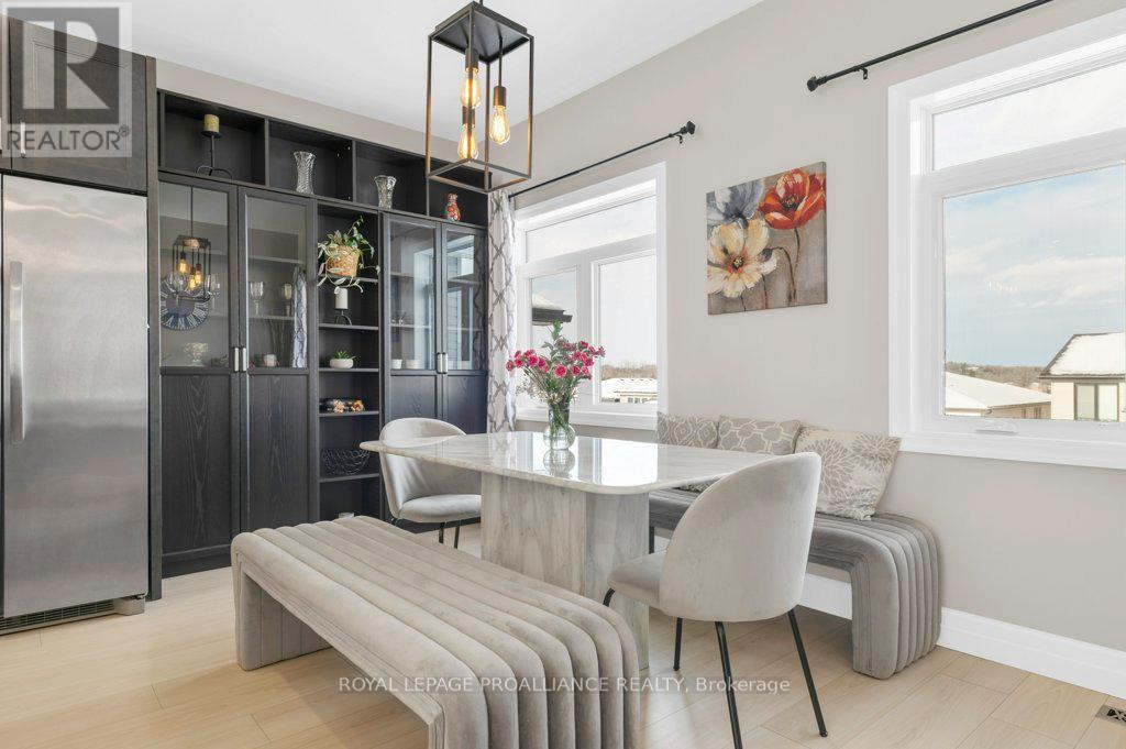 53 Meagan Lane, Quinte West, Ontario  K0K 2C0 - Photo 22 - X12862768