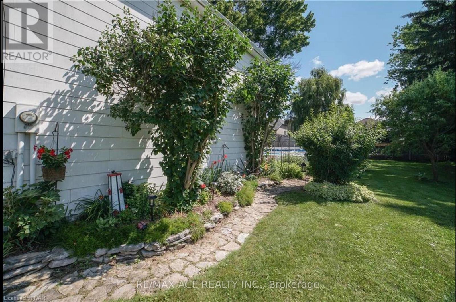 768 South Pelham Road, Welland (N. Welland), Ontario  L3C 3C8 - Photo 21 - X13008884