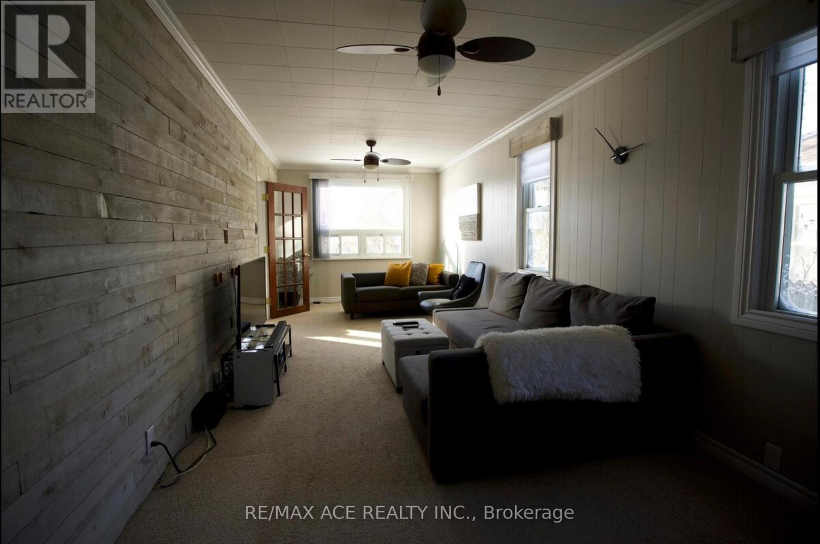 768 South Pelham Road, Welland (N. Welland), Ontario  L3C 3C8 - Photo 4 - X13008884