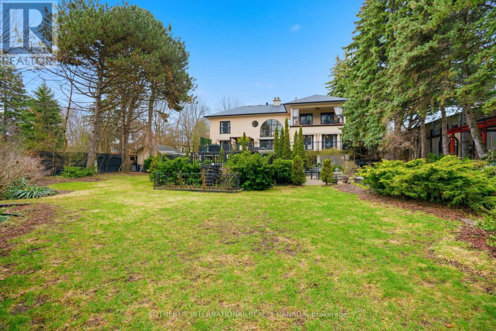 55 Pine Ridge Drive, Toronto, Ontario  M1M 2X6 - Photo 45 - E13008254