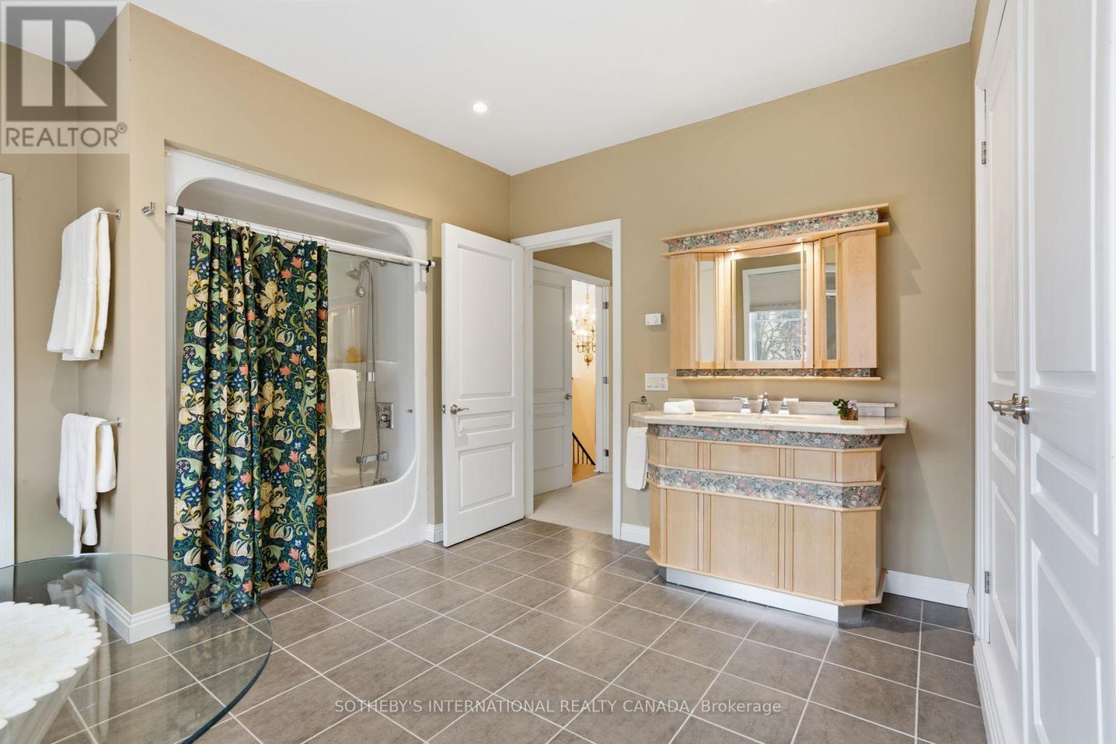 55 Pine Ridge Drive, Toronto, Ontario  M1M 2X6 - Photo 32 - E13008254