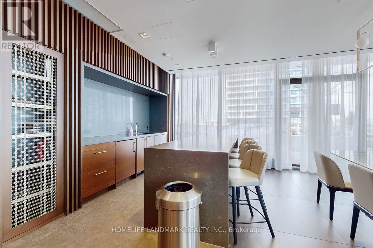 1012 - 5 Buttermill Avenue, Vaughan, Ontario  L4K 0J5 - Photo 35 - N12969058