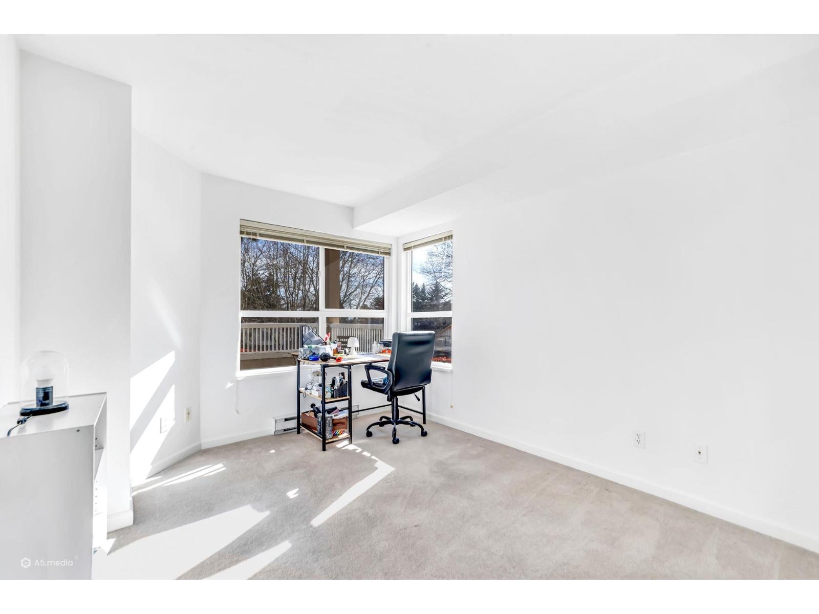 303 8139 121a Street, Surrey, British Columbia  V3W 0Z2 - Photo 14 - R3110128