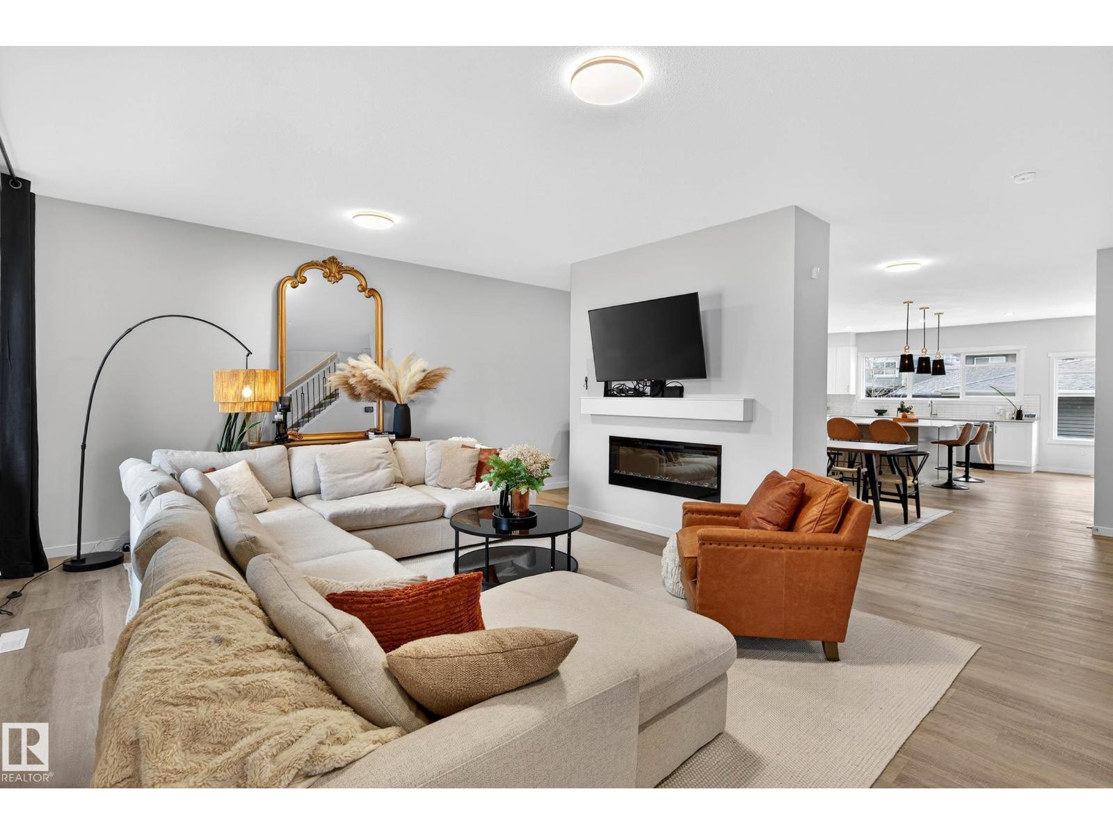 6127 Carr Rd Nw, Edmonton, Alberta  T5E 6Y4 - Photo 5 - E4478734