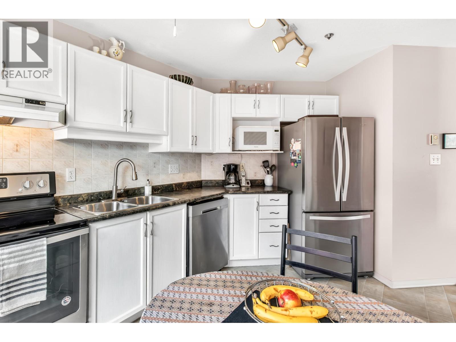 208 2335 Whyte Avenue, Port Coquitlam, British Columbia  V3C 2A3 - Photo 11 - R3112295