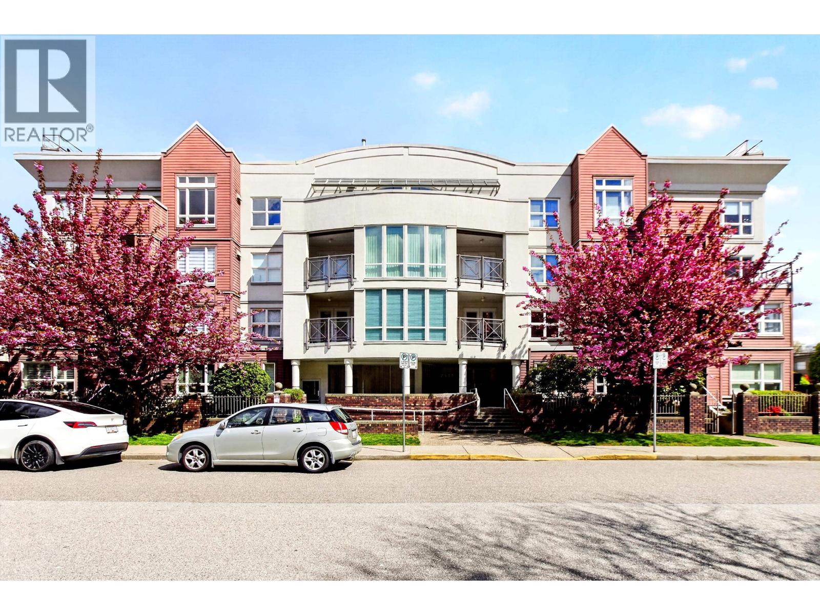 208 2335 Whyte Avenue, Port Coquitlam, British Columbia  V3C 2A3 - Photo 1 - R3112295