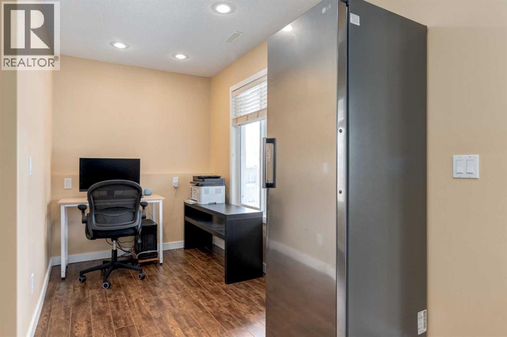 109 Westmount Place, Okotoks, Alberta  T1S 0B4 - Photo 34 - A2300208