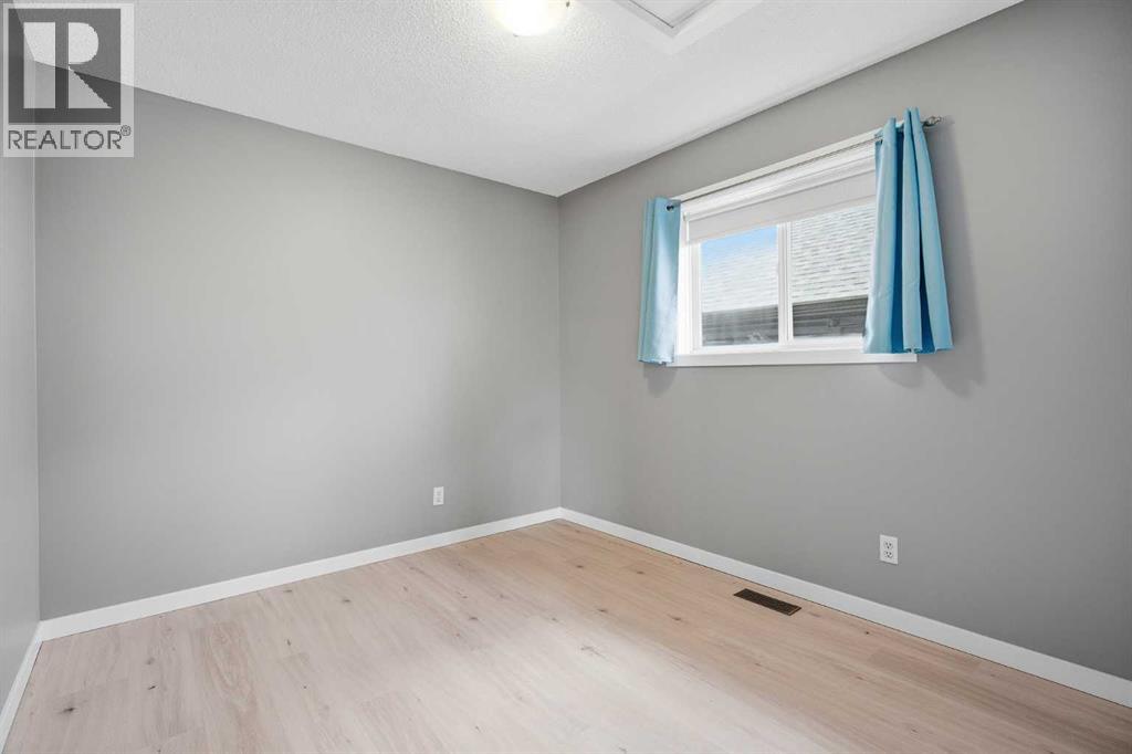 28 Covington Close NE, Calgary, Alberta  T3K 4M2 - Photo 19 - A2300484