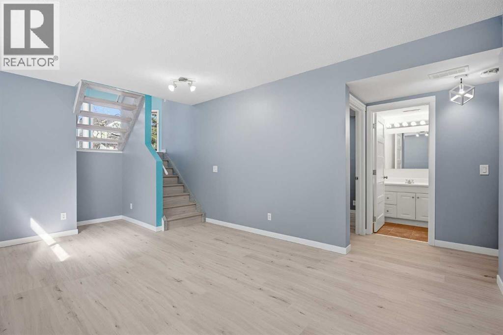 28 Covington Close NE, Calgary, Alberta  T3K 4M2 - Photo 21 - A2300484