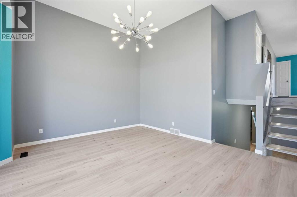 28 Covington Close NE, Calgary, Alberta  T3K 4M2 - Photo 9 - A2300484