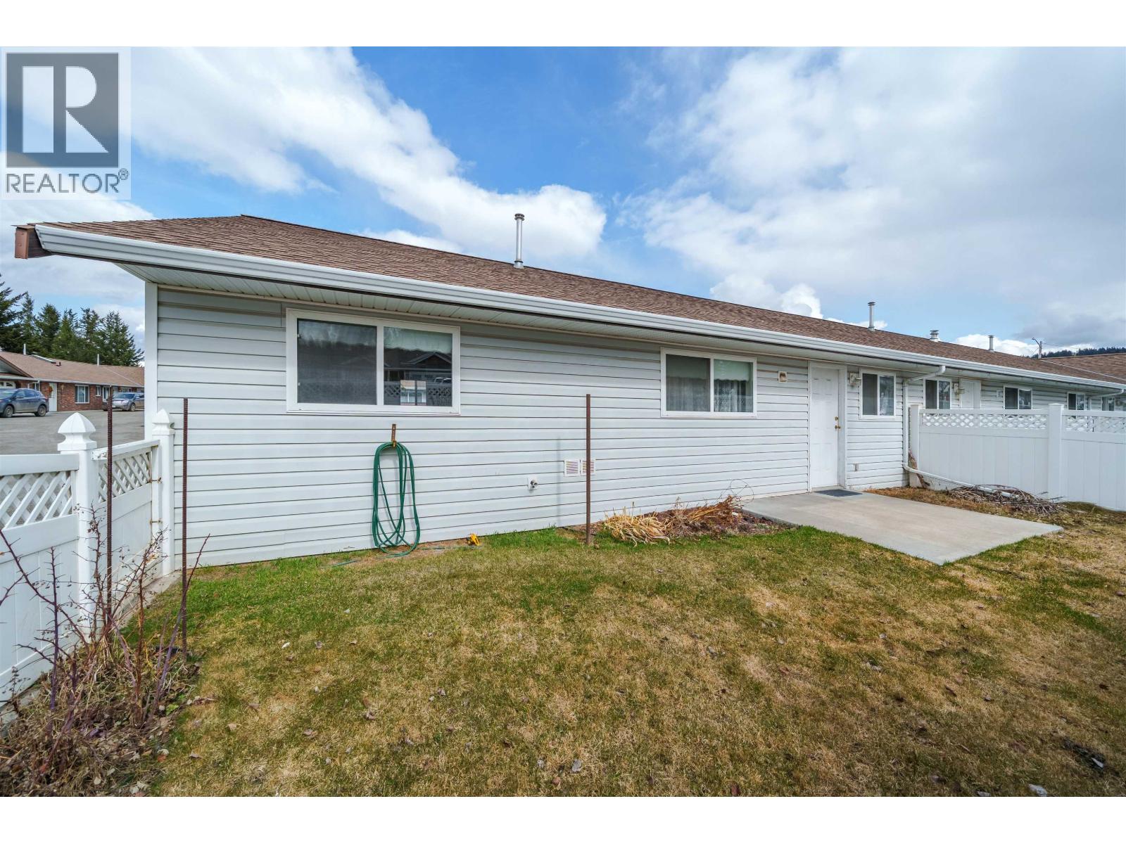 204 8th Street, 100 Mile House, British Columbia  V0K 2E0 - Photo 19 - R3112473