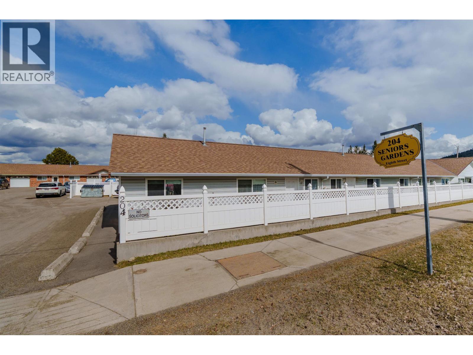 204 8th Street, 100 Mile House, British Columbia  V0K 2E0 - Photo 21 - R3112473