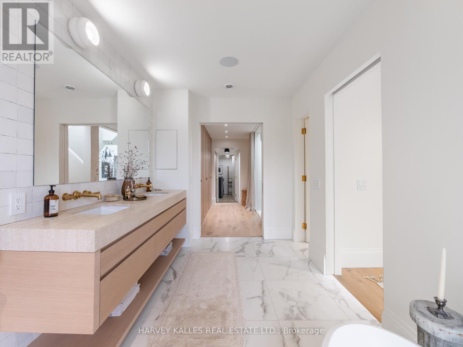 239 Borden Street, Toronto, Ontario  M5S 2N5 - Photo 28 - C13008384