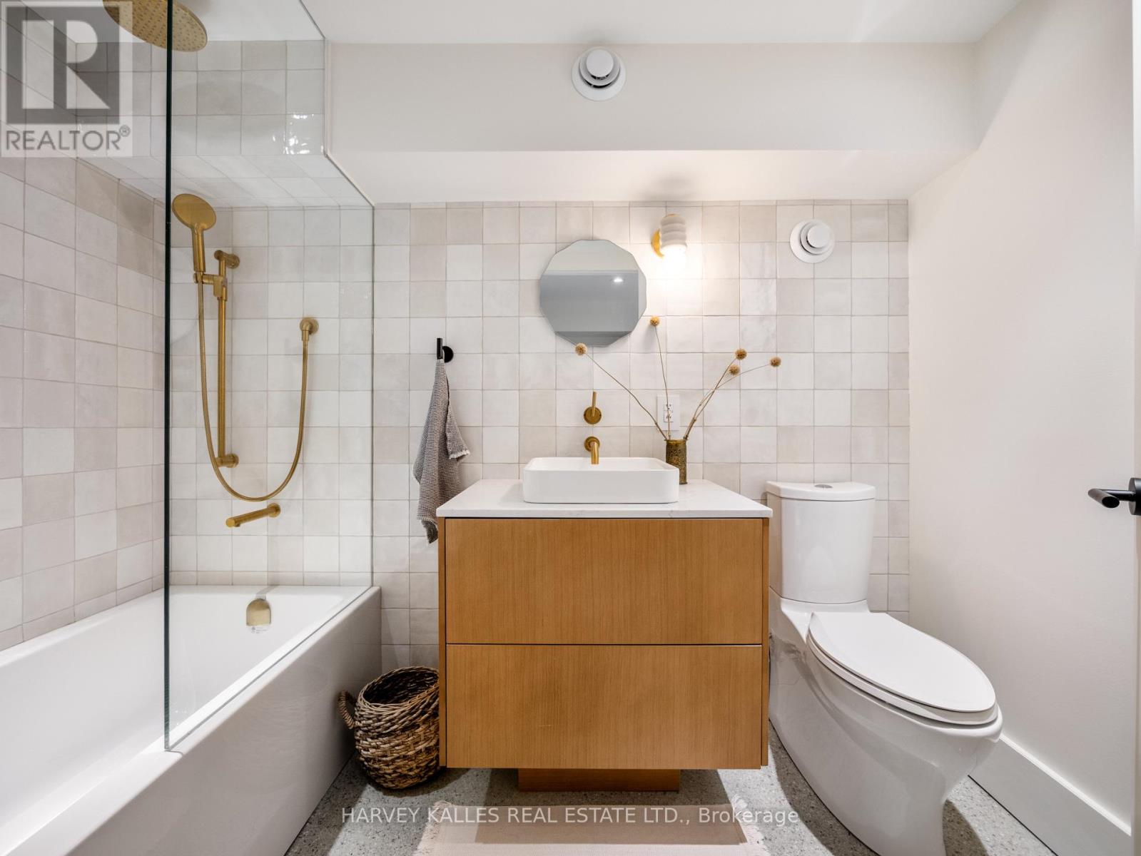 239 Borden Street, Toronto, Ontario  M5S 2N5 - Photo 36 - C13008384