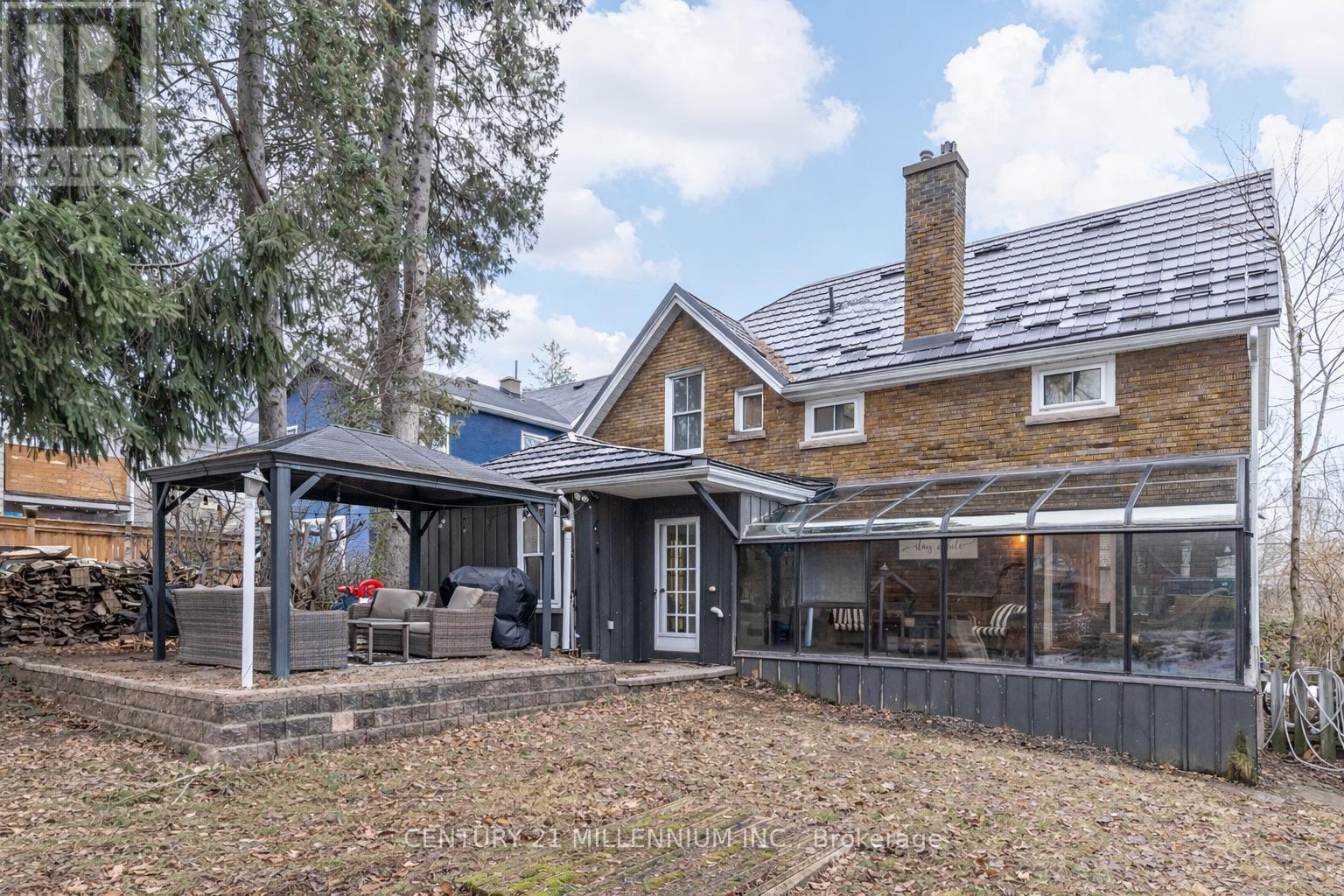 15614 Mclaughlin Road, Caledon, Ontario  L7C 1M3 - Photo 2 - W12880142