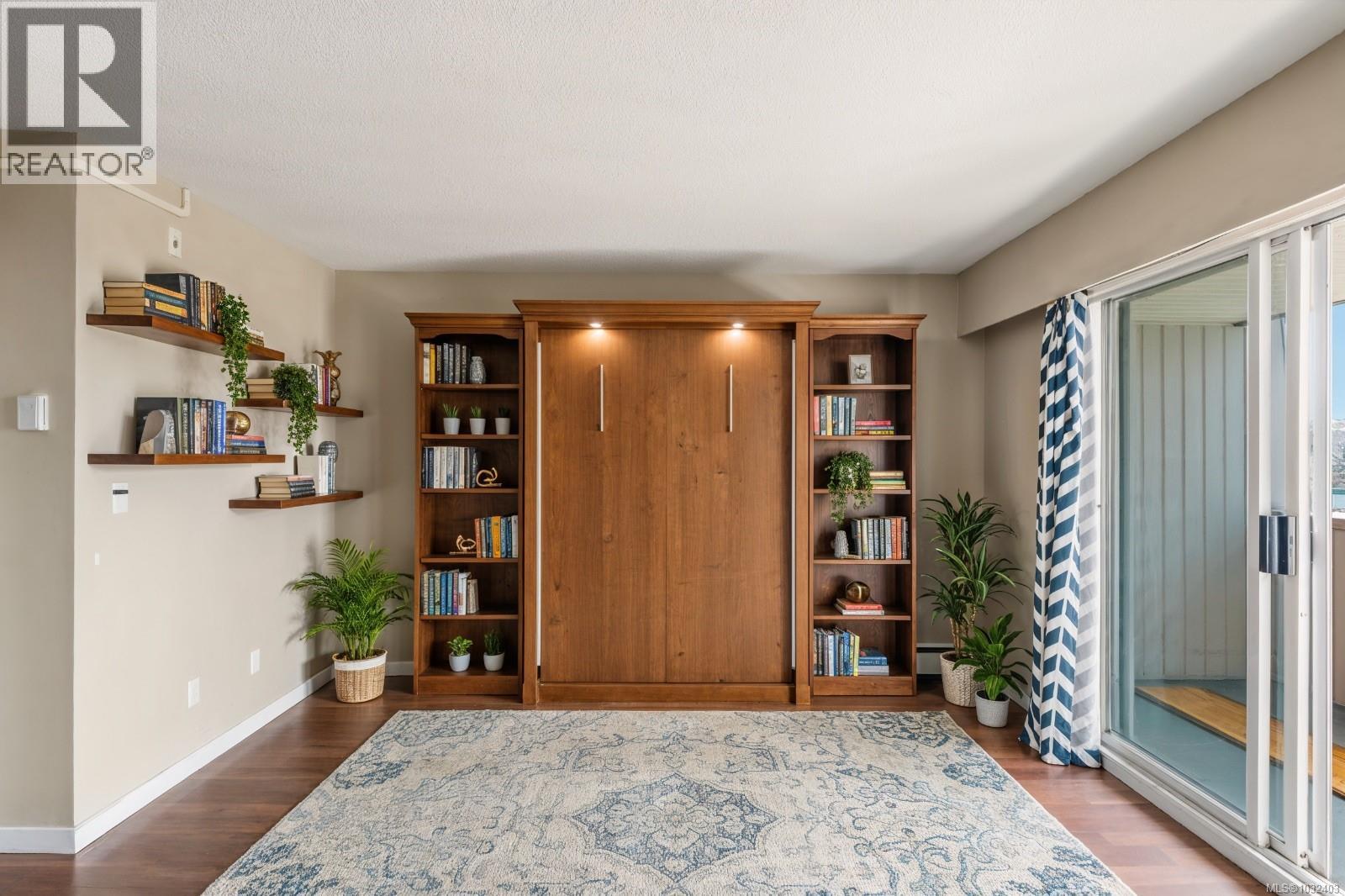 211 377 Dogwood St, Campbell River, British Columbia  V9W 2Y1 - Photo 1 - 1032403