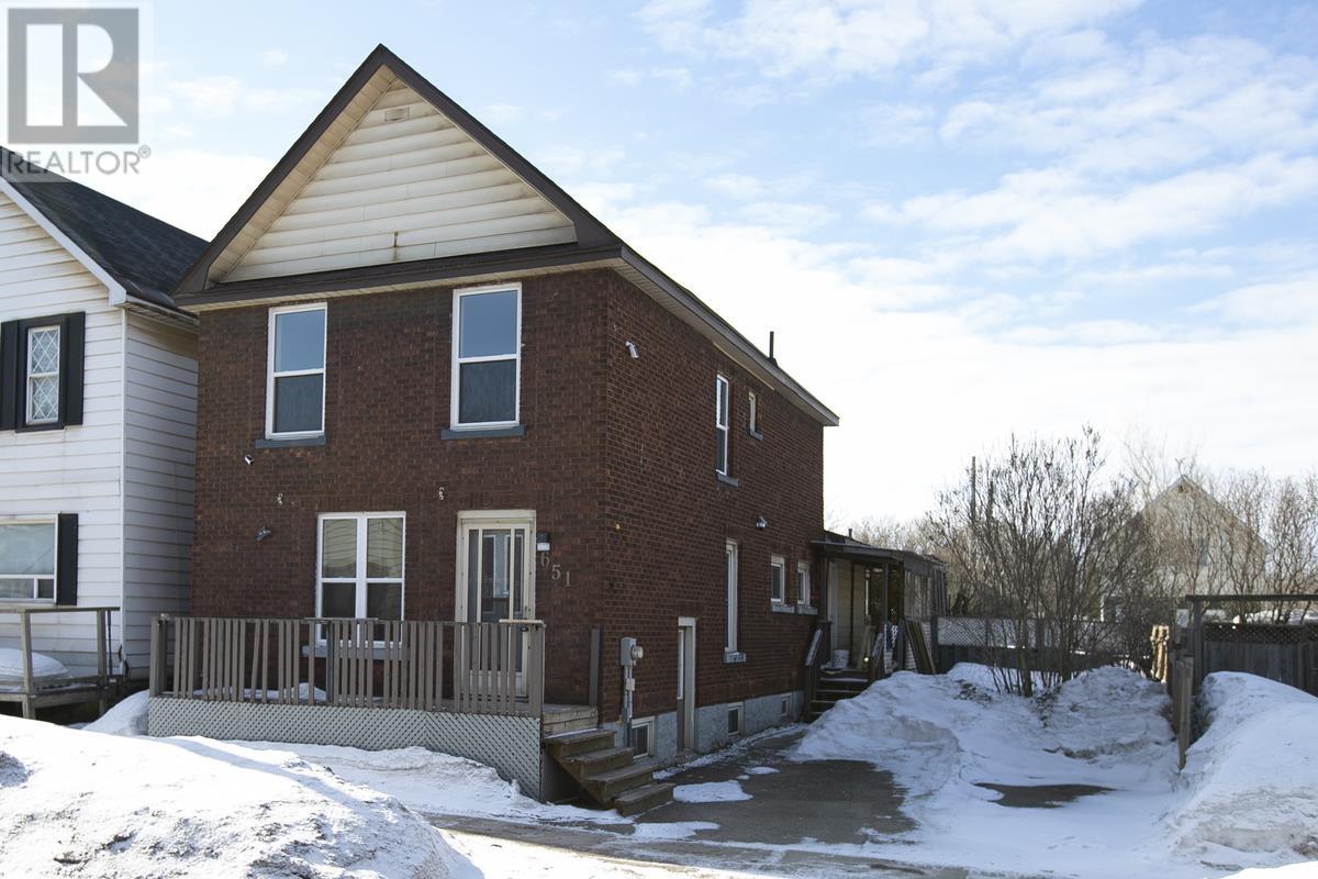 651 Queen ST W, Sault Ste. Marie, Ontario