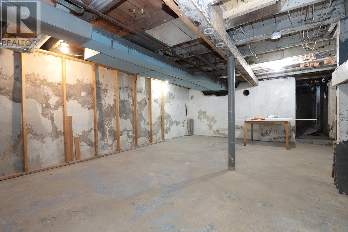 651 Queen St W, Sault Ste. Marie, Ontario  P6A 1B1 - Photo 41 - SM260650