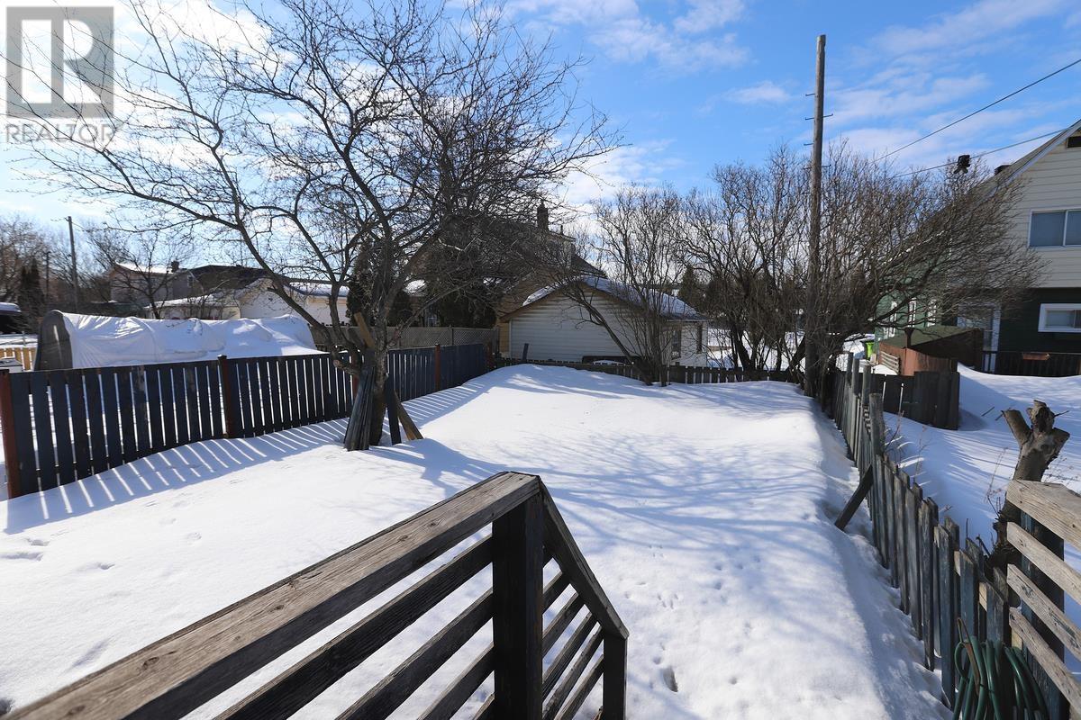 651 Queen St W, Sault Ste. Marie, Ontario  P6A 1B1 - Photo 46 - SM260650