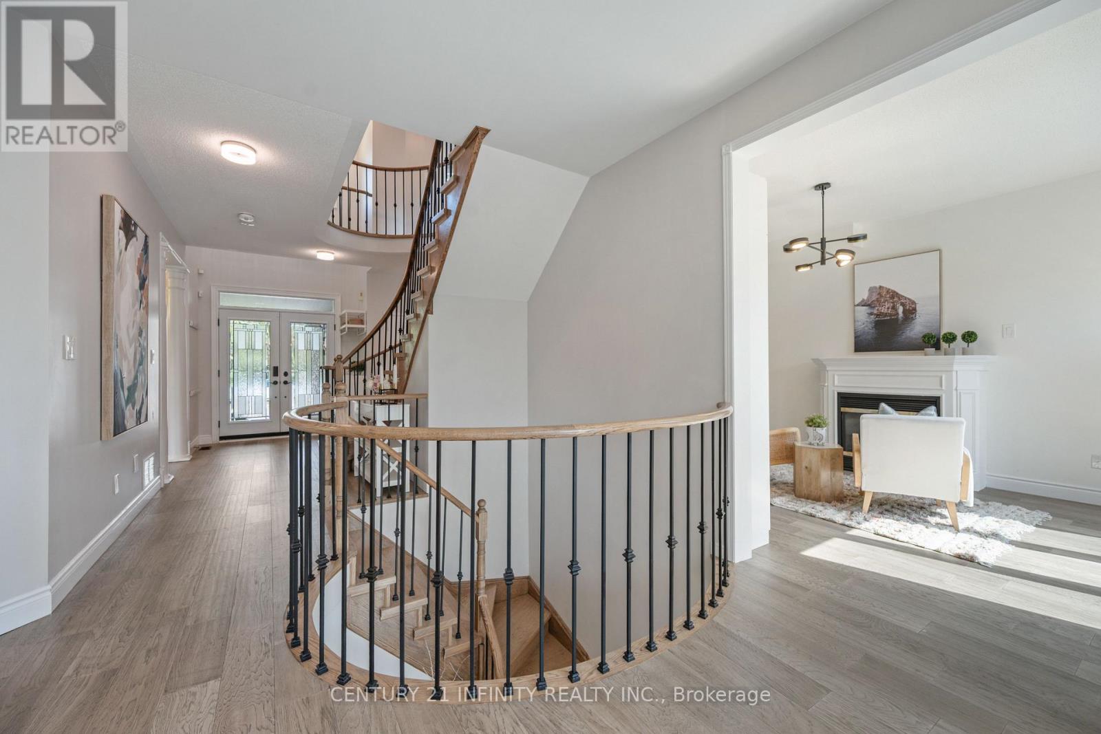 973 Mountview Court, Oshawa (Pinecrest), Ontario  L1K 2M1 - Photo 10 - E13009016