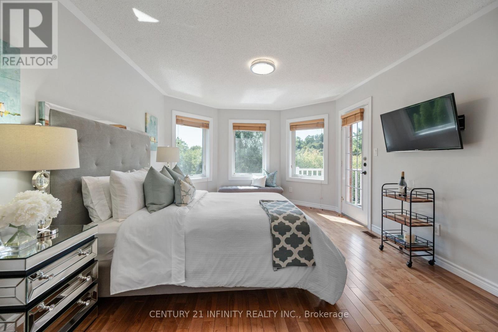 973 Mountview Court, Oshawa (Pinecrest), Ontario  L1K 2M1 - Photo 23 - E13009016