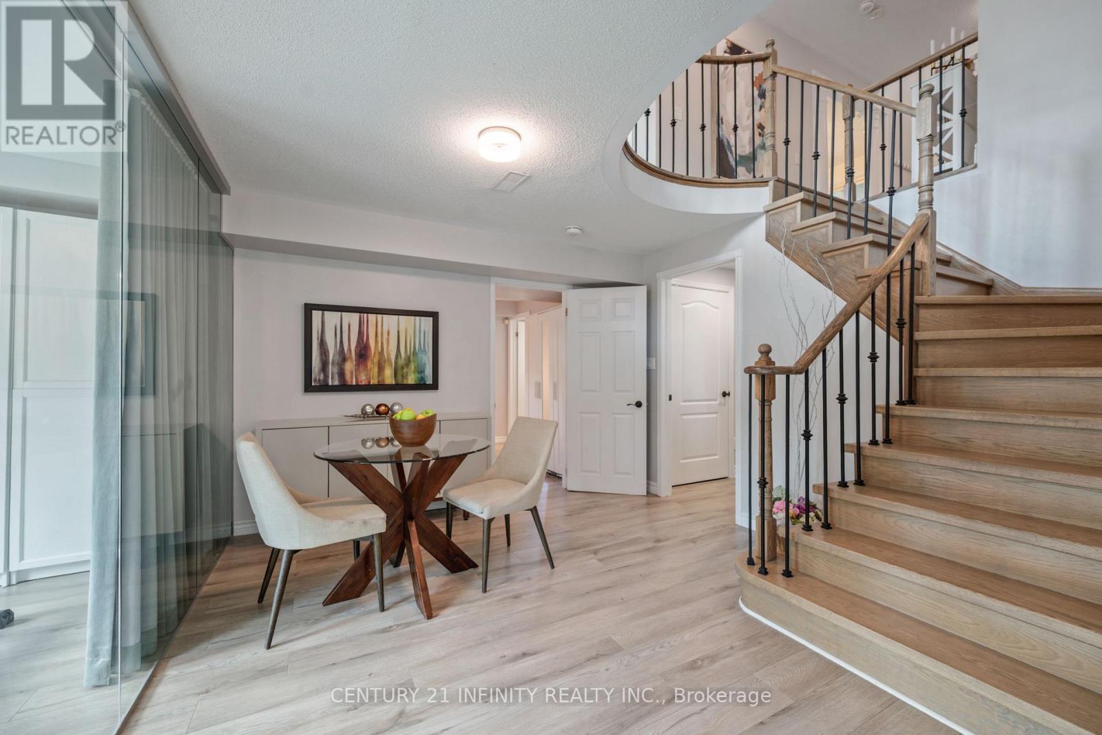 973 Mountview Court, Oshawa (Pinecrest), Ontario  L1K 2M1 - Photo 33 - E13009016