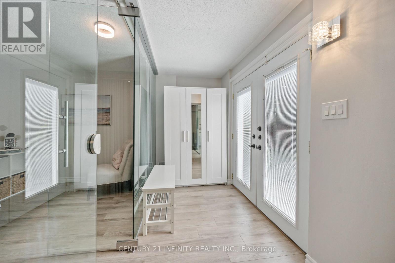 973 Mountview Court, Oshawa (Pinecrest), Ontario  L1K 2M1 - Photo 35 - E13009016