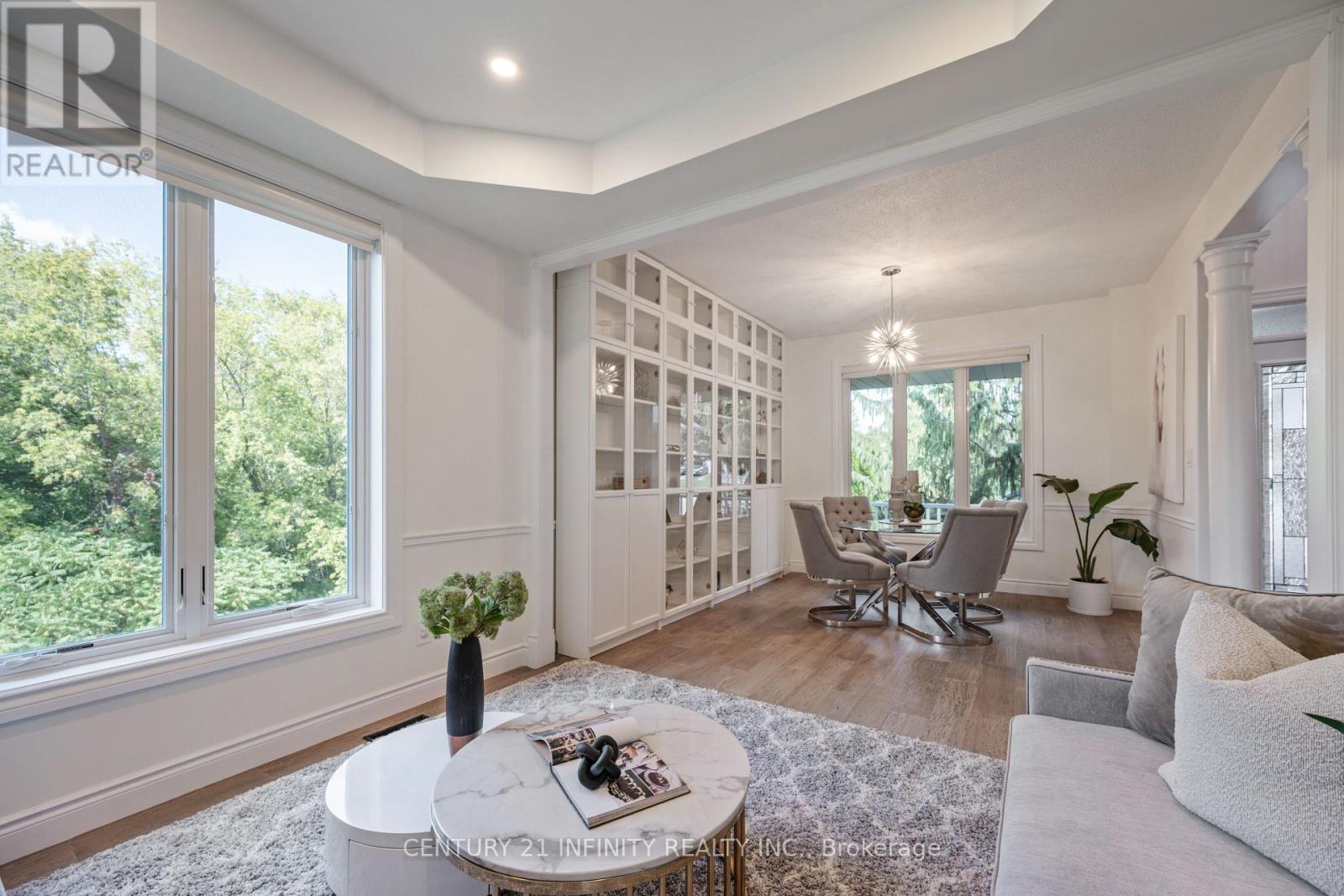 973 Mountview Court, Oshawa (Pinecrest), Ontario  L1K 2M1 - Photo 9 - E13009016