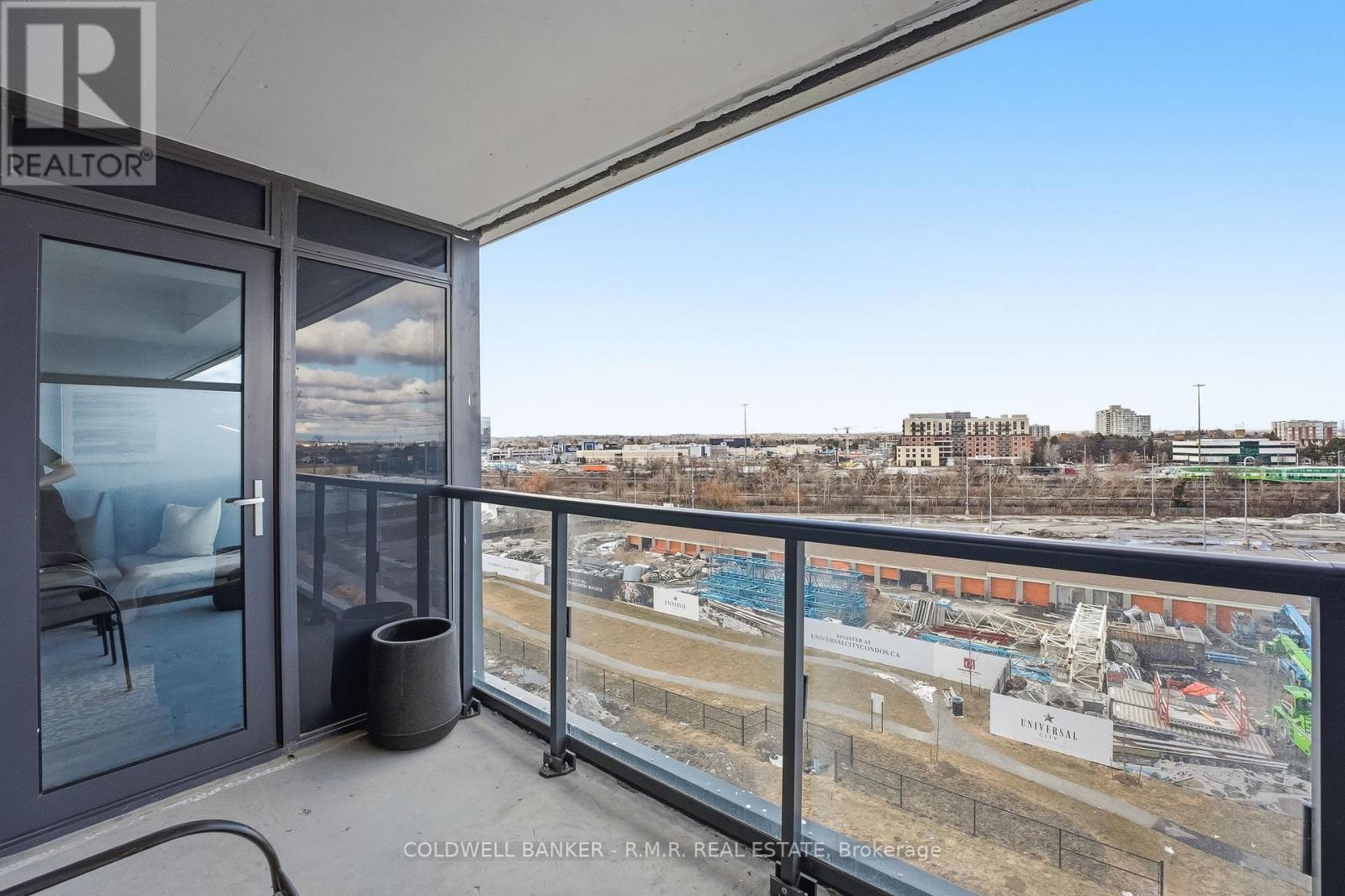 609 - 1455 Celebration Drive, Pickering, Ontario L1W 0C3 - Photo 34 - E13009068