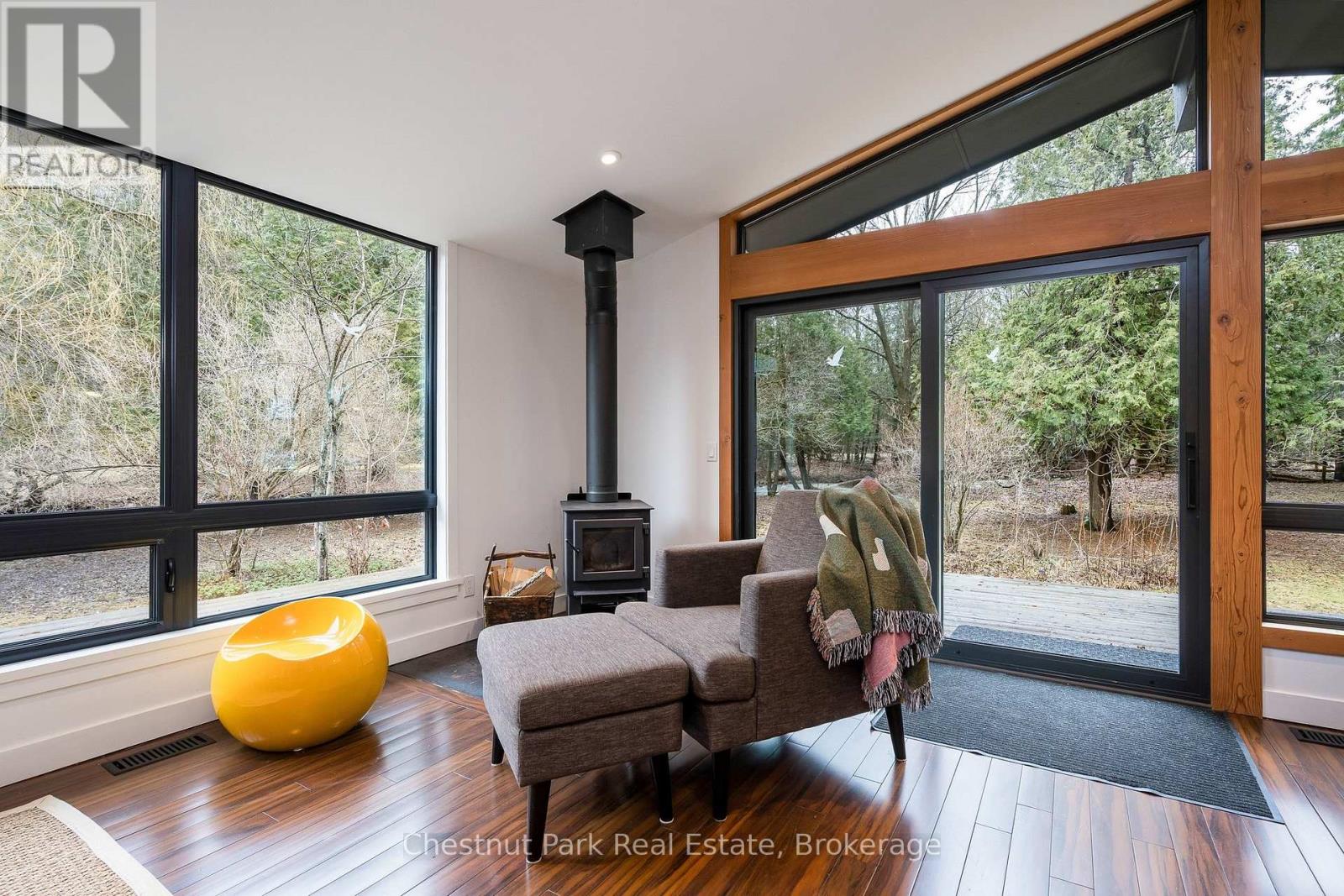 8943 County Road 9, Clearview, Ontario  L0M 1G0 - Photo 11 - S13009154