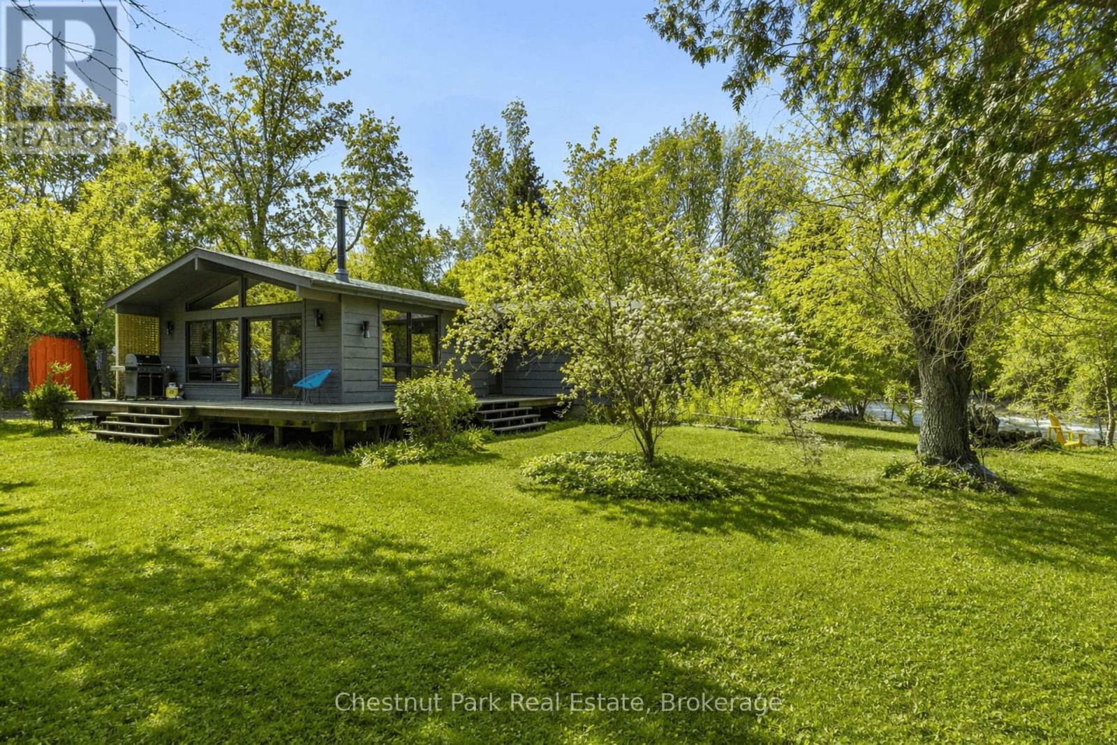 8943 County Road 9, Clearview, Ontario  L0M 1G0 - Photo 6 - S13009154
