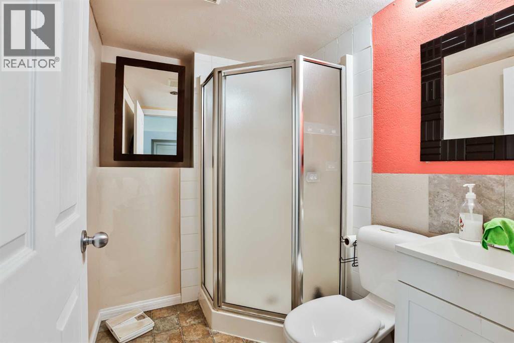 15 Cowichan Court W, Lethbridge, Alberta  T1K 7M9 - Photo 20 - A2302573